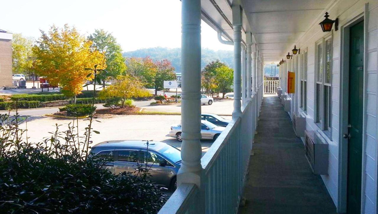 Stratford Motor Inn East Ellijay Exterior photo